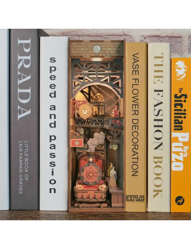 Βιβλιοστάτης Παζλ 3D Ξύλινο Book Nook The Steam Age